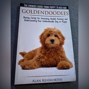 Goldendoodles owner’s guide book